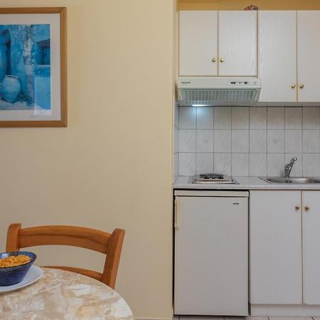 Garbis Villas & Apartments Лурдата Екстер'єр фото