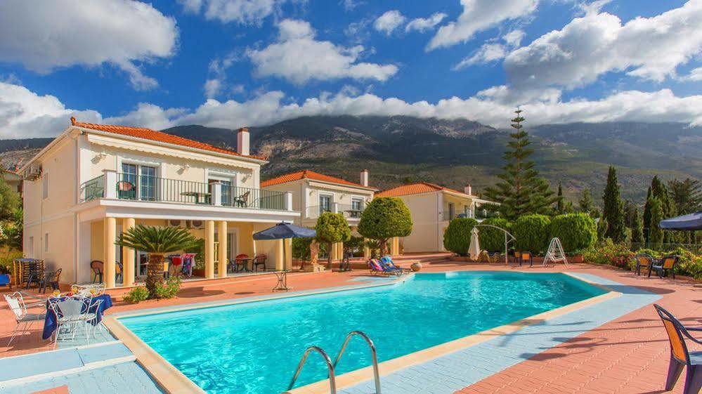 Garbis Villas & Apartments Лурдата Екстер'єр фото